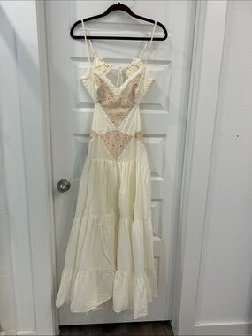 Cream Lace-Panel Maxi Dress Lulus